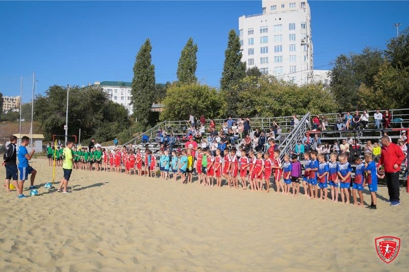 ДФК «Центр Градиленко-Максофт» двумя командами вновь в тройке сильнейших на Фестивале пляжного футбола 2020 по пляжному футболу в Саратове
